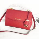 Michael Kors Ava Mini Saffiano Crossbody Màu Đỏ Logo Vàng 32F5GAVC1L