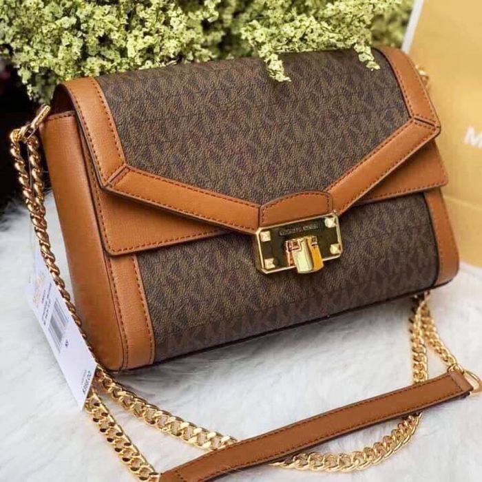 Michael Kors Kinsley Medium Shoulder Dây Xích Đáp Da 35T9GYKF2B