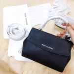 Michael Kors Ava Mini Saffiano Crossbody Màu Xanh Navy Logo Bạc 32F5SAVC1L