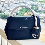 Michael Kors Ava Mini Saffiano Crossbody Màu Xanh Navy Logo Bạc 32F5SAVC1L