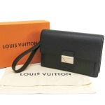 Louis Vuitton Clutch Thames Epi Màu Đen M42742