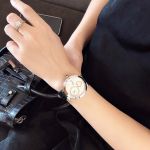Salvatore Ferragamo Cuore Diamond Mặt Tròn Màu Bạc Dây Da Màu Đen FE2020016