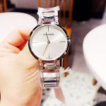 Calvin Klein Cheers Mặt Tròn Dây Kim Loại Đính Đá Màu Bạc K8NY3TK6