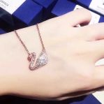 Swarovski Crystal Pave Thiên Nga Màu Vàng Hồng 5121597