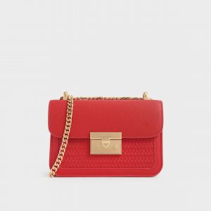 Charles & Keith Textured Boxy Chain Màu Đỏ Dây Xích Màu Vàng CK2-80700972-3