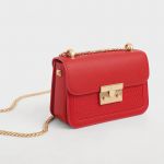 Charles & Keith Textured Boxy Chain Màu Đỏ Dây Xích Màu Vàng CK2-80700972-3