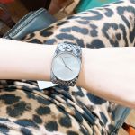 Calvin Klein Spellbound Mặt Tròn Màu Xám Dây Họa Tiết Da Rắn K5V231Q4