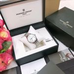 Frederique Constant Classics Mặt Tròn Màu Trắng Dây Kim Loại Màu Bạc Lịch Ngày Thứ FC-259WR5B6B