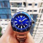 Seiko Samurai Automatic Dive Mặt Tròn Màu Xanh Dây Kim Loại Màu Bạc Lịch Ngày SRPC93