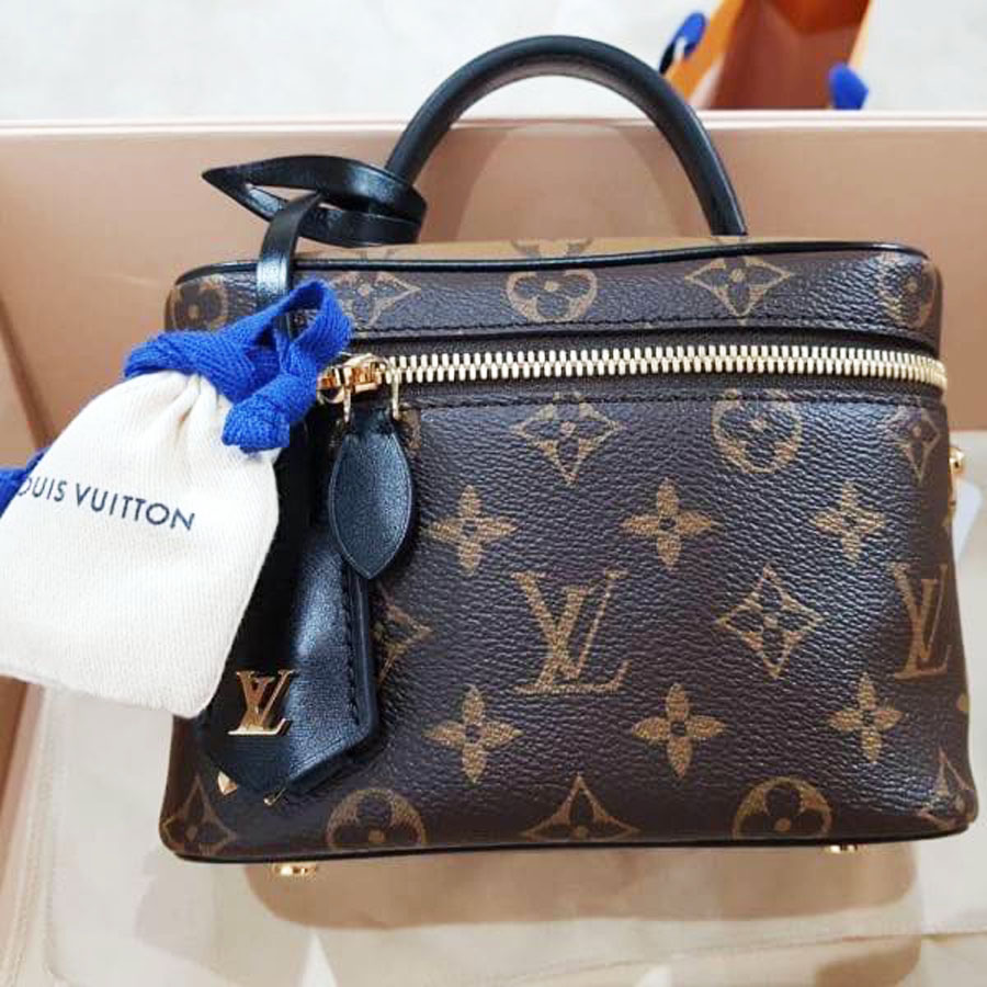 Shop Louis Vuitton MONOGRAM LV VANITY PM Vanity NV PM Leather Shoulder Bags  M45165 by Belleplume