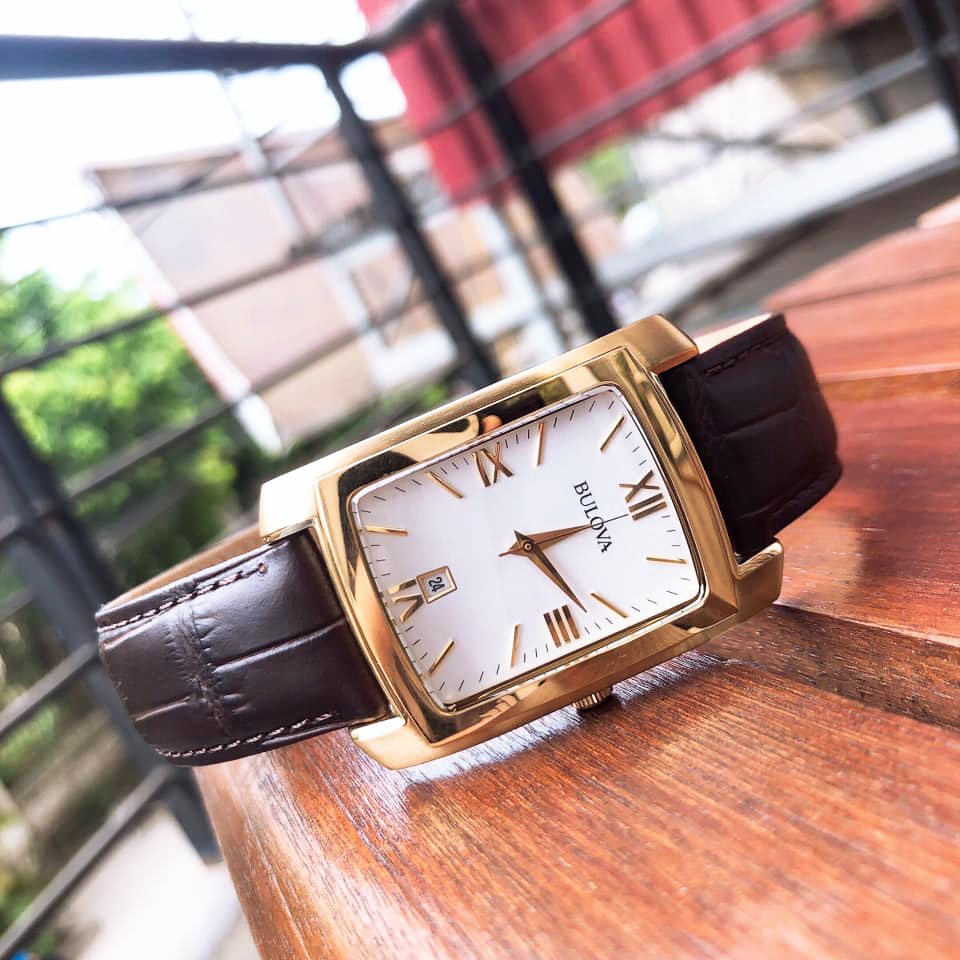 Bulova Classic Mặt Chữ Nhật Màu Bạc Viền Vàng Dây Da Màu Nâu Lịch Ngày  97B162 xách tay chính hãng giá rẻ bảo hành dài - Đồng hồ nam - Senmix