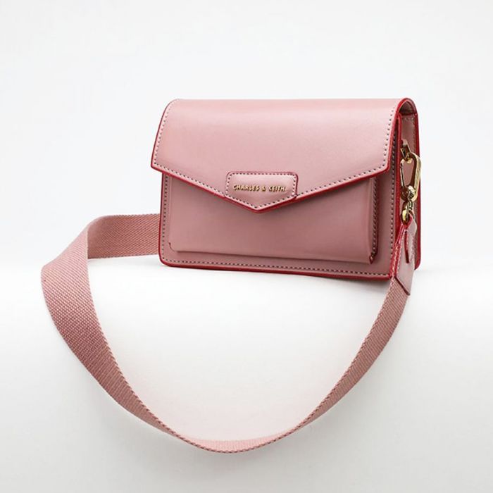 Charles & Keith Envelope Satchel Màu Hồng CK2-90680630