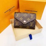 Louis Vuitton Victorine Gập Lót Màu Hồng M62360