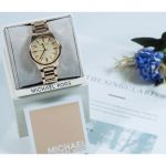 Michael Kors Mini Bailey Mặt Tròn Dây Kim Loại Màu Vàng MK3615W