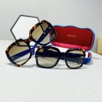 Gucci Havana Sunglasses Mắt Vuông Màu Xám Gọng Nhựa Kẻ Sọc Xanh Đỏ GG0036S 004  54