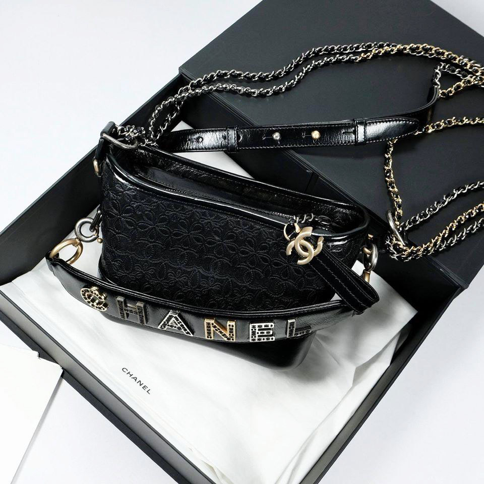 Chanel Gabrielle Small Hobo Bag Màu Đen Quai Xách AS0865 xách tay chính  hãng giá rẻ bảo hành dài - Túi xách - Senmix