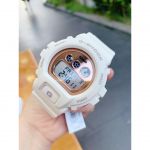 Casio G Shock Mặt Tròn Màu Hồng Dây Cao Su Màu Trắng Lịch Ngày Thứ GMD-S6900MC-7