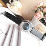 Versace Venus Mặt Tròn Viền Bạc Dây Da Màu Đen VDA010014