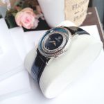 Versace Venus Mặt Tròn Viền Bạc Dây Da Màu Đen VDA010014