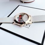 Gucci G-Timeless Butterfly Mặt Số Tròn Dây Da YA1264062