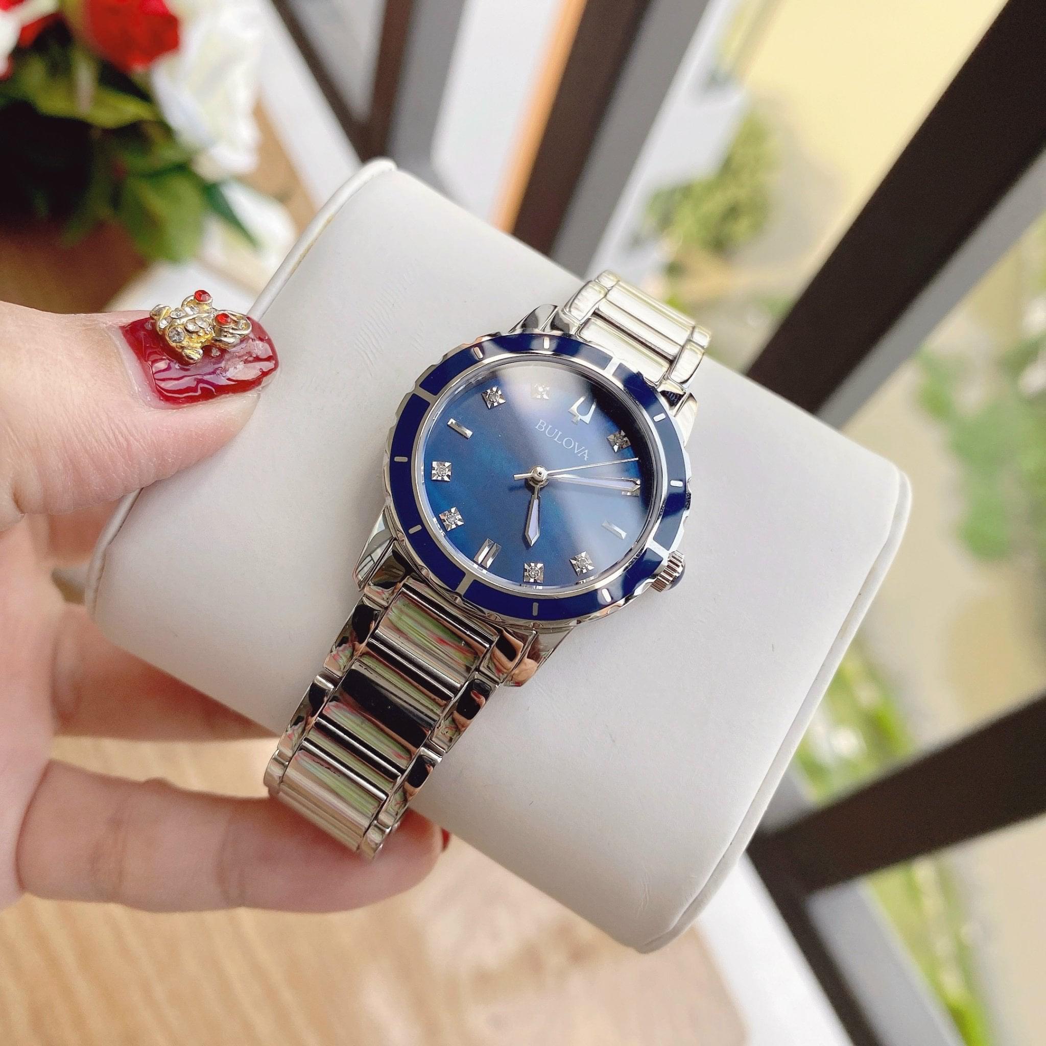 Bulova Diamond M t Xanh inh Kim C ng Day Kim Lo i Mau B c 96P195 xach tay chinh hang gia r b o hanh dai ng h n Senmix