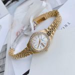 Citizen Quartz Mặt Tròn Dây Kim Loại Vàng EQ0532-55D