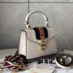 Gucci Leather Sylvie Mini Bag 470270D4ZAG8605
